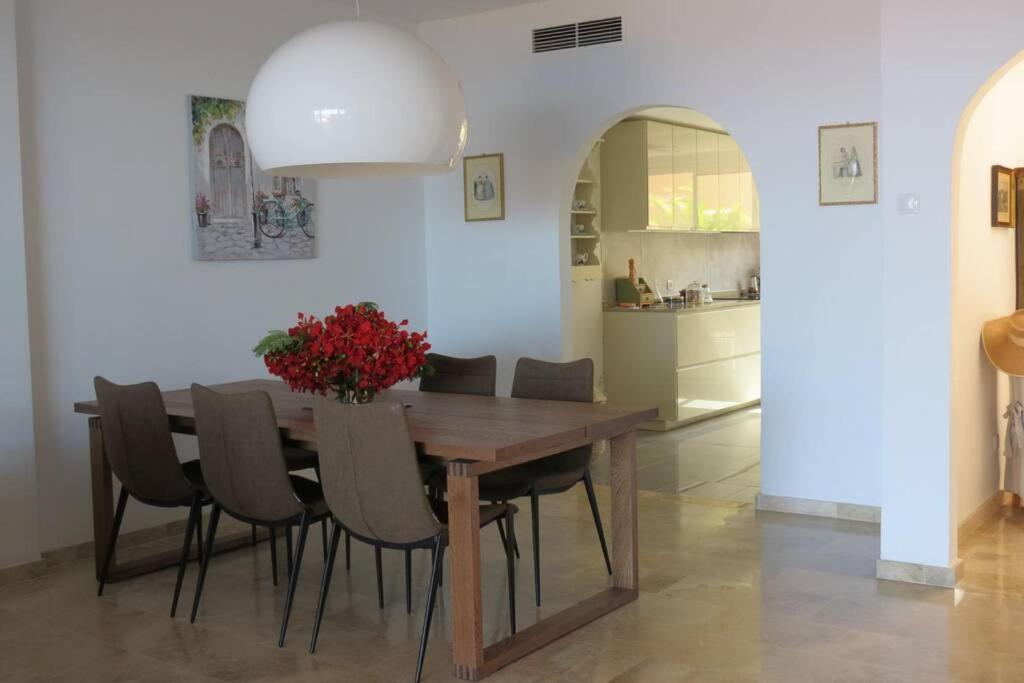 Luxury House With 3 Bedrooms, Sea Wiew And Swimming Pool In A Quiet Residence Puerto de Santiago  Eksteriør bilde